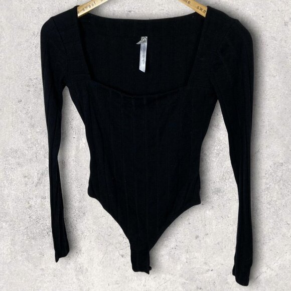Free People Black Square Neck Ribbed Knit Bodysuit Revolve Size XS Beside Me Rib - Picture 3 of 14